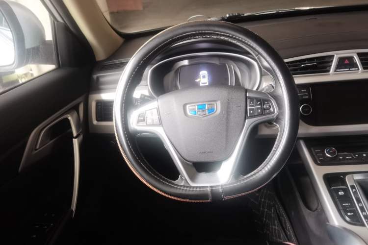 Used Geely Auto Emgrand X7 Sport 2016 1.8TD Automatic ZhiShang Model Steering Wheel