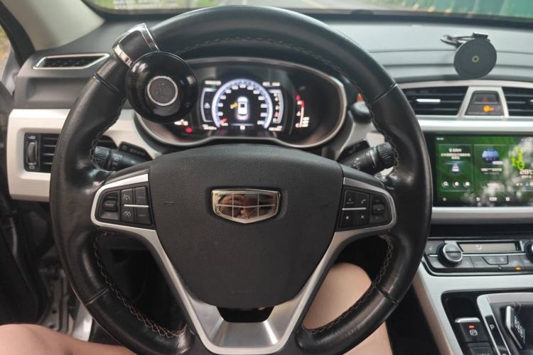 Used Geely Auto Emgrand X7 Sport 2016 1.8TD Automatic All-Wheel-Drive ZhiZun Edition Steering Wheel