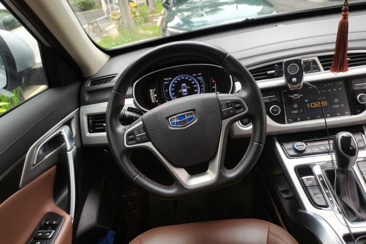 Used Geely Auto Emgrand X7 Sport 2016 1.8TD Automatic ZhiZun Version Steering Wheel