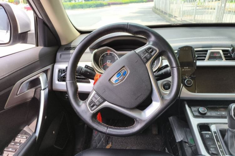 Used Geely Auto Emgrand X7 Sport 2016 1.8TD Automatic ZhiShang Model Steering Wheel
