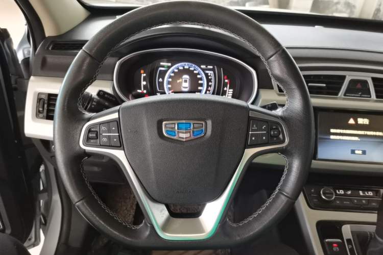 Used Geely Auto Emgrand X7 Sport 2016 1.8TD Automatic Smart Model Steering Wheel