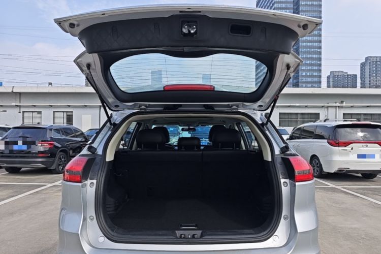 Used Geely Auto Emgrand X7 Sport 2016 1.8TD Automatic Smart Connectivity Version Trunk