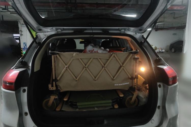 Used Geely Auto Emgrand X7 Sport 2016 1.8TD Automatic ZhiShang Model Trunk