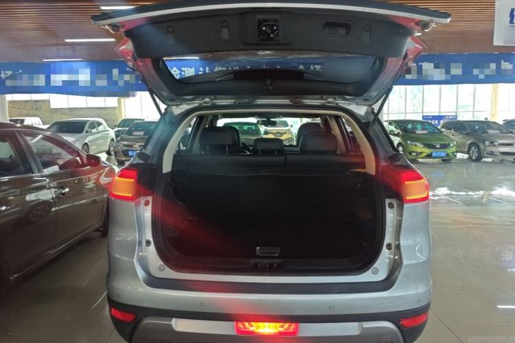 Used Geely Auto Emgrand X7 Sport 2016 2.0L Manual Smart Connect Version Trunk