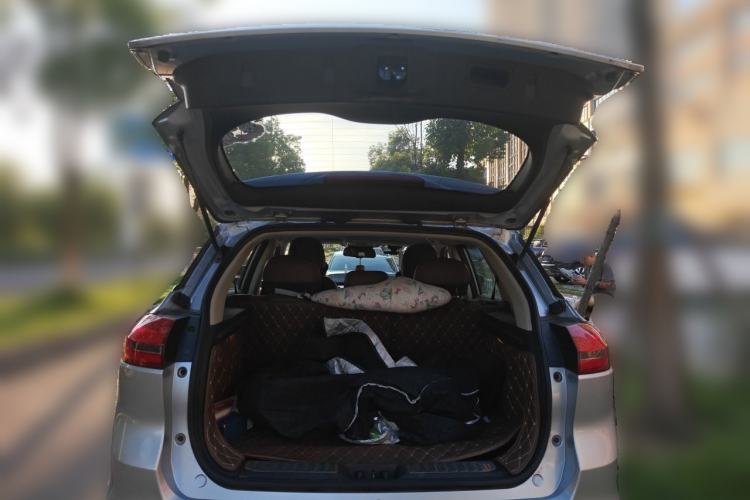 Used Geely Auto Emgrand X7 Sport 2016 1.8TD Automatic ZhiZun Version Trunk