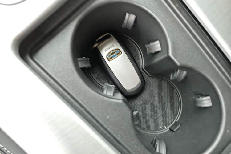 Used Geely Auto Emgrand X7 Sport 2016 2.0L Manual ZhiShang Version Vehicle Key