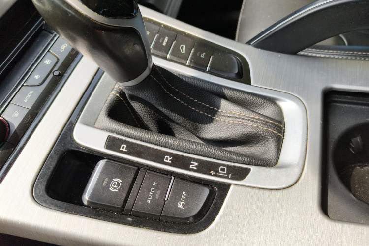 Used Geely Auto Emgrand X7 Sport 2016 1.8TD Automatic Smart Model Vehicle Key