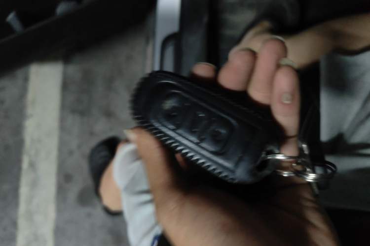 Used Geely Auto Emgrand X7 Sport 2016 1.8TD Automatic ZhiShang Model Vehicle Key