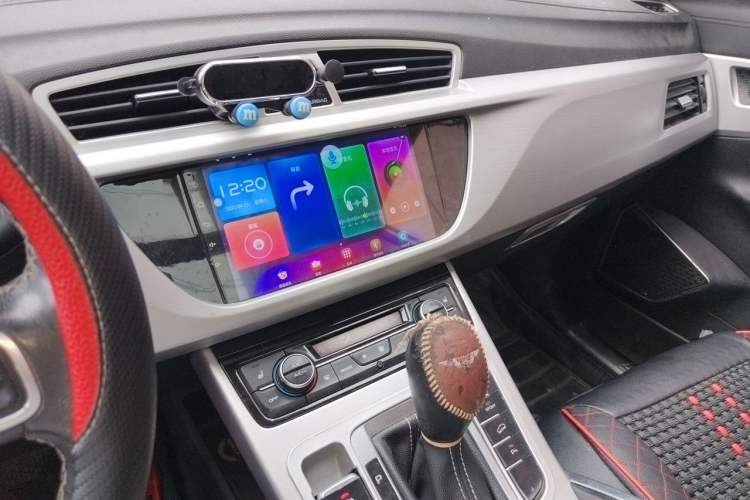 Used Geely Auto Emgrand X7 Sport 2016 1.8TD Automatic Smart Model Audio And AC Panel