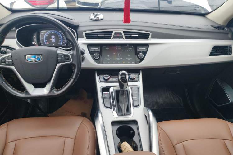 Used Geely Auto Emgrand X7 Sport 2016 1.8TD Automatic All-Wheel-Drive ZhiZun Edition Audio And AC Panel