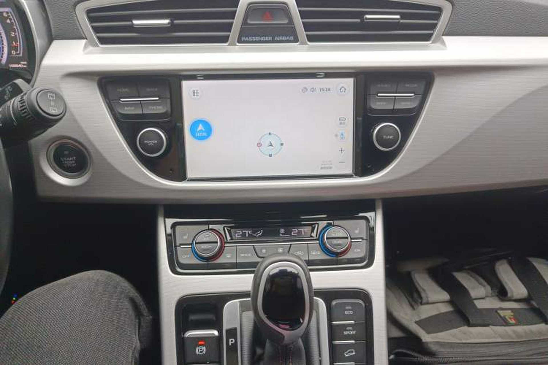 Used Geely Auto Emgrand X7 Sport 2016 1.8TD Automatic ZhiZun Version Audio And AC Panel