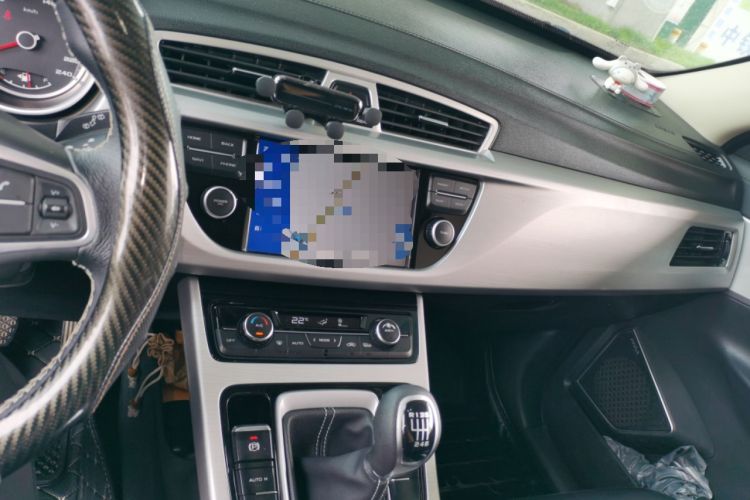 Used Geely Auto Emgrand X7 Sport 2016 2.0L Manual Smart Connect Version Audio And AC Panel