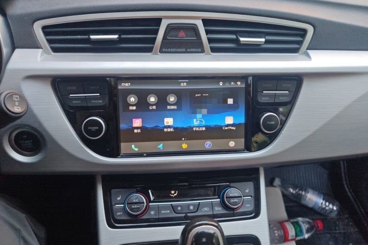 Used Geely Auto Emgrand X7 Sport 2016 1.8TD Automatic ZhiZun Version Audio And AC Panel