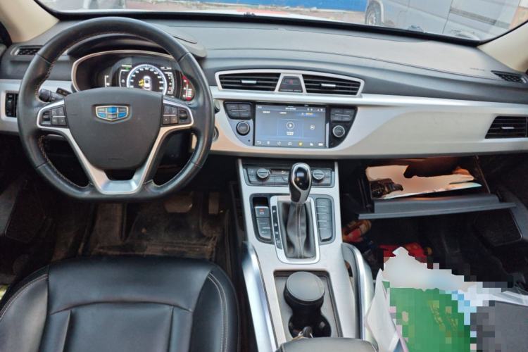 Used Geely Auto Emgrand X7 Sport 2016 1.8TD Automatic Smart Model Center Console