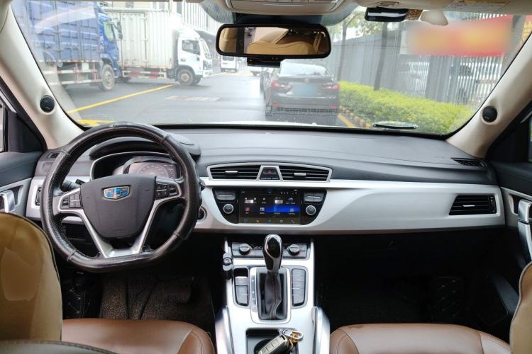 Used Geely Auto Emgrand X7 Sport 2016 1.8TD Automatic ZhiZun Version Center Console