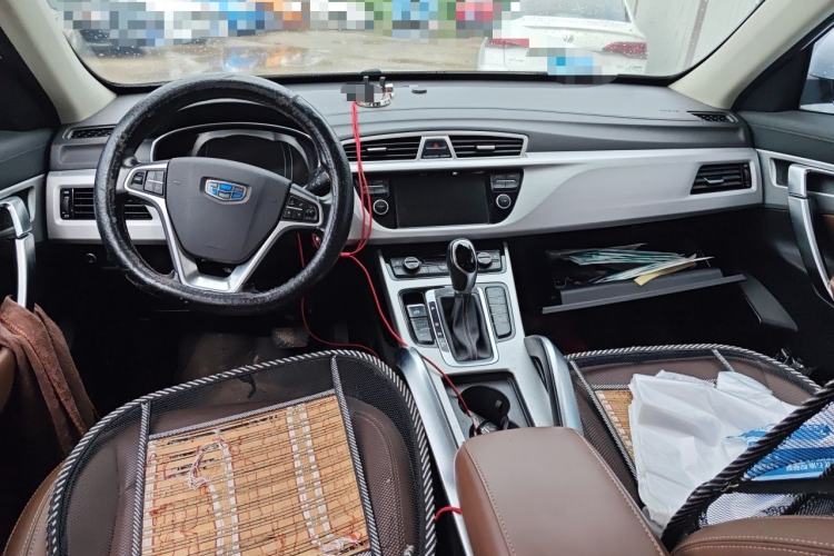 Used Geely Auto Emgrand X7 Sport 2016 1.8TD Automatic ZhiZun Version Center Console