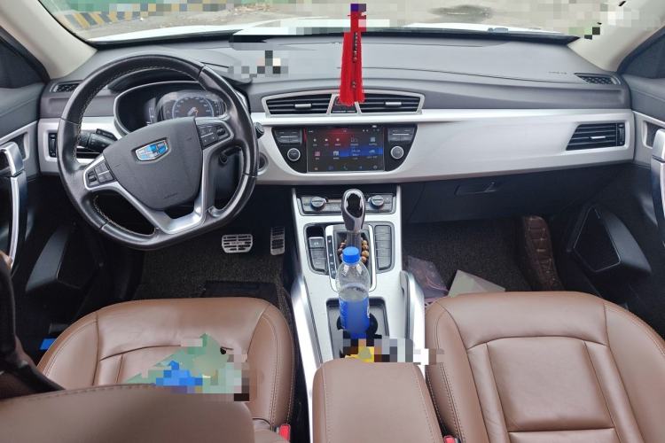 Used Geely Auto Emgrand X7 Sport 2016 1.8TD Automatic ZhiZun Version Center Console