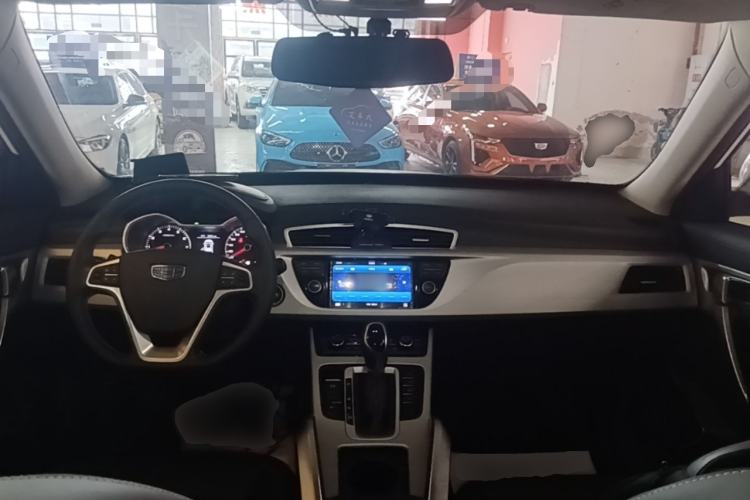 Used Geely Auto Emgrand X7 Sport 2016 1.8TD Automatic ZhiShang Model Center Console