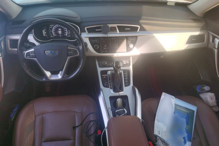 Used Geely Auto Emgrand X7 Sport 2016 1.8TD Automatic ZhiZun Version Center Console