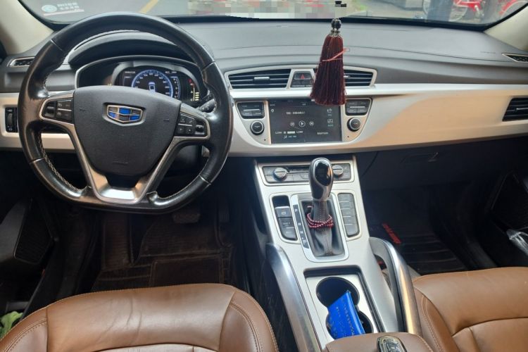 Used Geely Auto Emgrand X7 Sport 2016 1.8TD Automatic ZhiZun Version Center Console