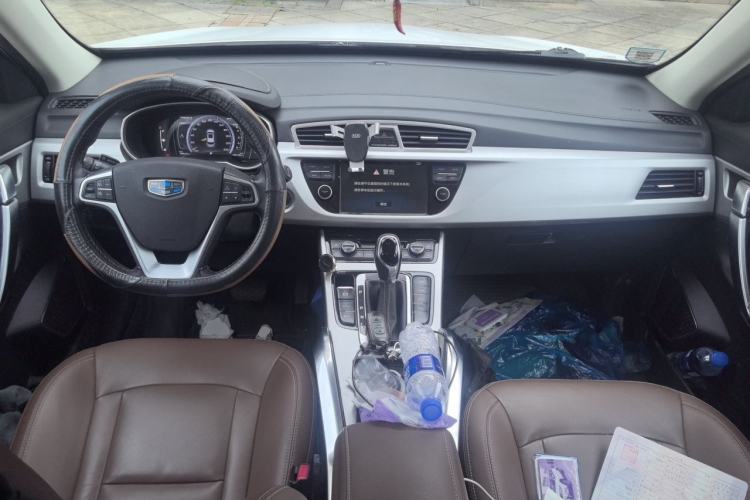 Used Geely Auto Emgrand X7 Sport 2016 1.8TD Automatic ZhiZun Version Center Console