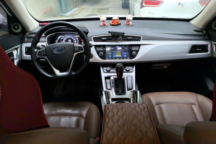 Used Geely Auto Emgrand X7 Sport 2016 1.8TD Automatic ZhiZun Version Center Console