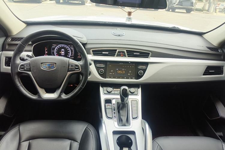 Used Geely Auto Emgrand X7 Sport 2016 1.8TD Automatic Smart Connectivity Version Center Console