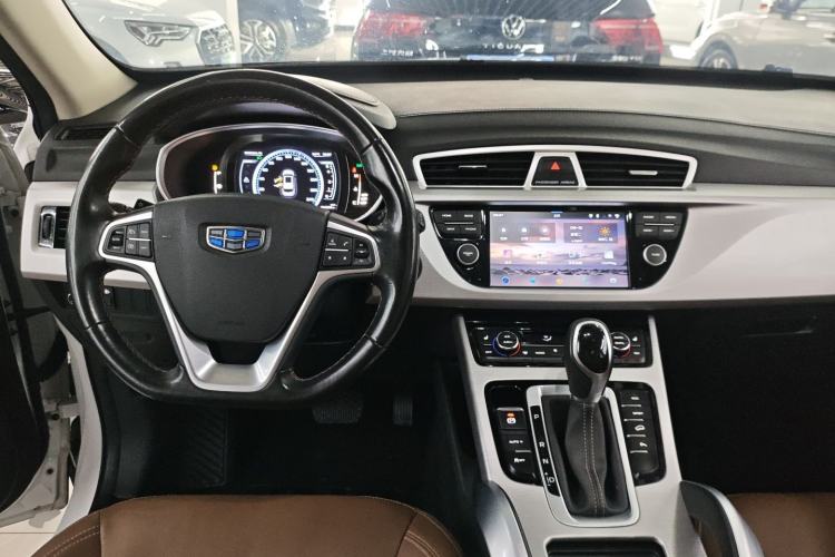 Used Geely Auto Emgrand X7 Sport 2016 1.8TD Automatic ZhiZun Version Center Console