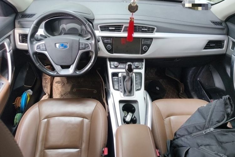 Used Geely Auto Emgrand X7 Sport 2016 1.8TD Automatic ZhiZun Version Center Console