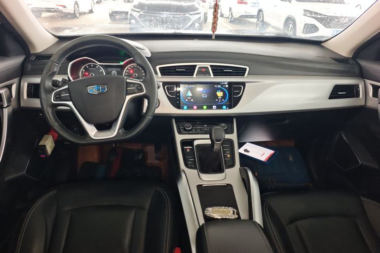 Used Geely Auto Emgrand X7 Sport 2016 2.0L Manual ZhiShang Version Center Console