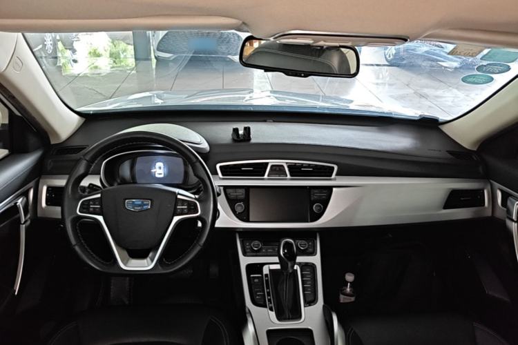 Used Geely Auto Emgrand X7 Sport 2016 1.8TD Automatic Smart Model Center Console