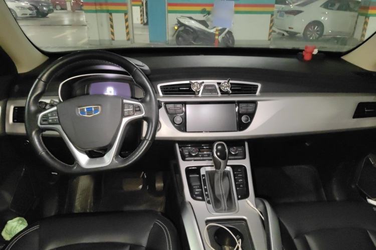 Used Geely Auto Emgrand X7 Sport 2016 1.8TD Automatic Smart Connectivity Version Center Console