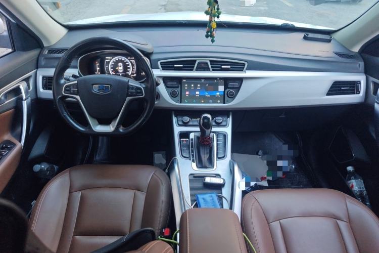 Used Geely Auto Emgrand X7 Sport 2016 1.8TD Automatic ZhiZun Version Center Console