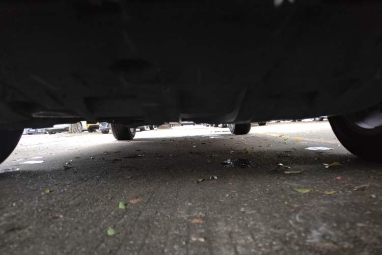 Used Geely Auto Emgrand X7 Sport 2016 1.8TD Automatic ZhiShang Model Chassis Front