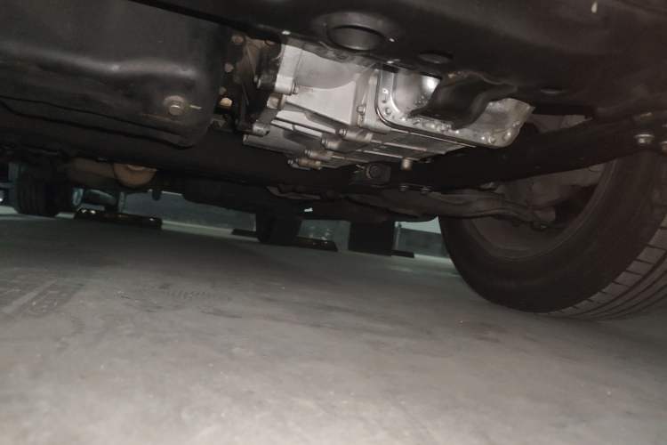 Used Geely Auto Emgrand X7 Sport 2016 1.8TD Automatic Smart Model Chassis Front
