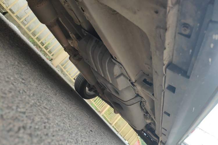 Used Geely Auto Emgrand X7 Sport 2016 1.8TD Automatic ZhiShang Model Chassis Front Left
