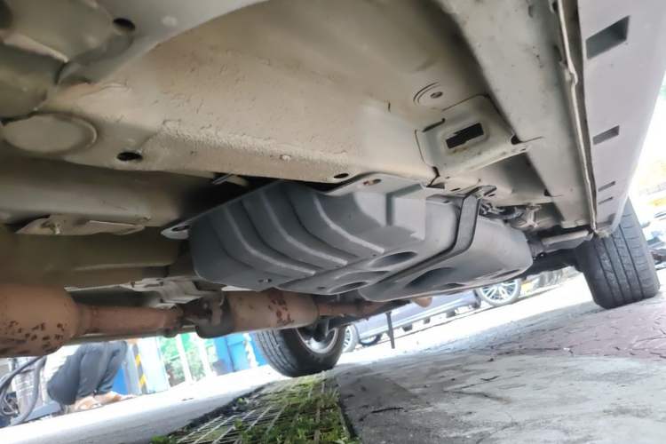 Used Geely Auto Emgrand X7 Sport 2016 1.8TD Automatic ZhiZun Version Chassis Front Left