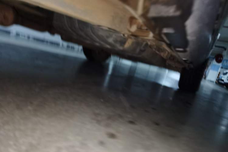 Used Geely Auto Emgrand X7 Sport 2016 1.8TD Automatic All-Wheel-Drive ZhiZun Edition Chassis Front Left