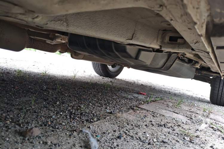 Used Geely Auto Emgrand X7 Sport 2016 2.0L Manual ZhiShang Version Chassis Front Left