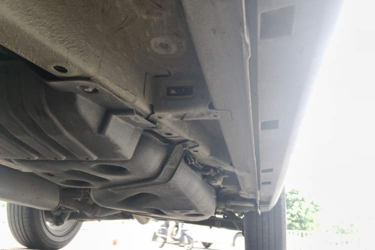 Used Geely Auto Emgrand X7 Sport 2016 1.8TD Automatic ZhiShang Model Chassis Front Left