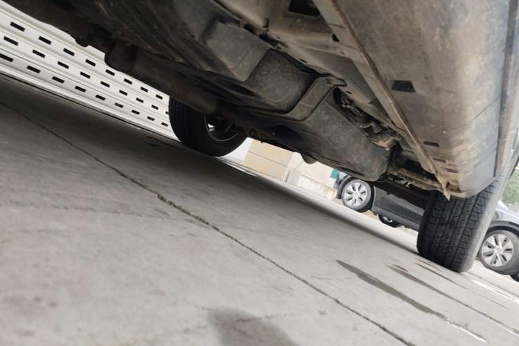Used Geely Auto Emgrand X7 Sport 2016 1.8TD Automatic ZhiShang Model Chassis Front Left