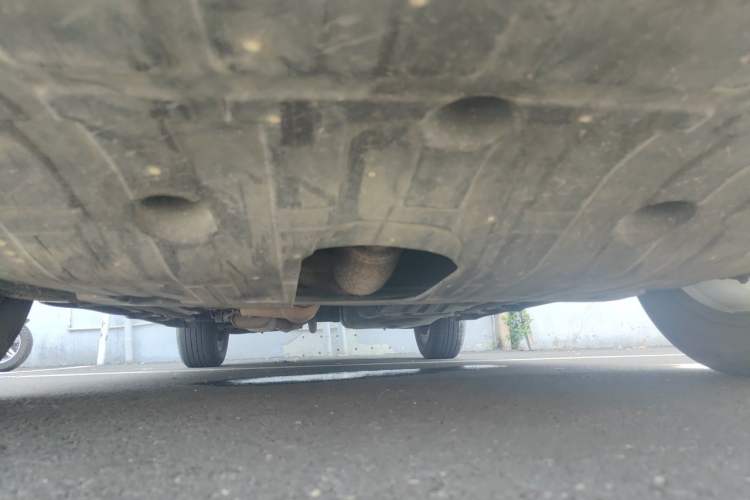 Used Geely Auto Emgrand X7 Sport 2016 2.0L Manual ZhiShang Version Chassis Front