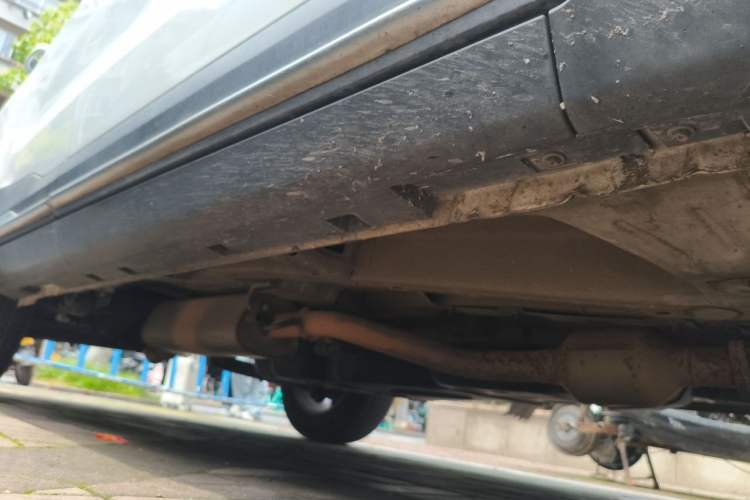 Used Geely Auto Emgrand X7 Sport 2016 1.8TD Automatic ZhiShang Model Chassis Front Right