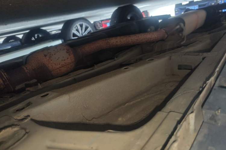 Used Geely Auto Emgrand X7 Sport 2016 1.8TD Automatic Smart Model Chassis Front Right
