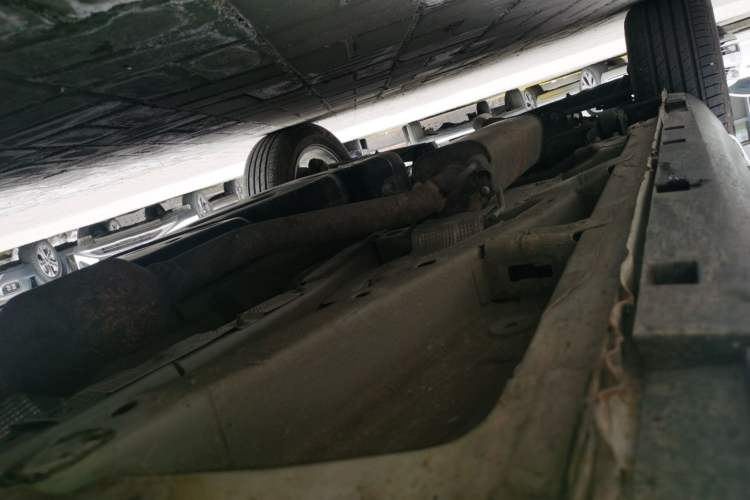 Used Geely Auto Emgrand X7 Sport 2016 1.8TD Automatic ZhiZun Version Chassis Front Right
