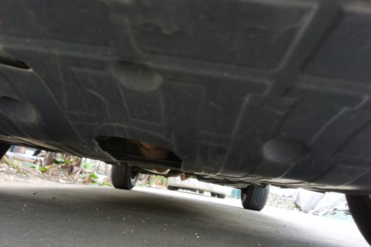 Used Geely Auto Emgrand X7 Sport 2016 2.0L Manual ZhiShang Version Chassis Front