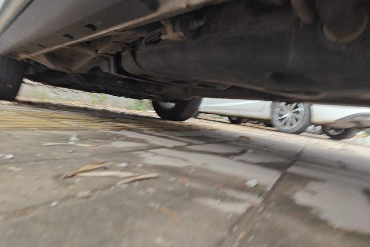Used Geely Auto Emgrand X7 Sport 2016 2.0L Manual ZhiShang Version Chassis Rear Left