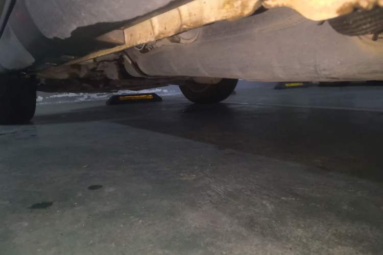 Used Geely Auto Emgrand X7 Sport 2016 2.0L Manual ZhiShang Version Chassis Rear Left