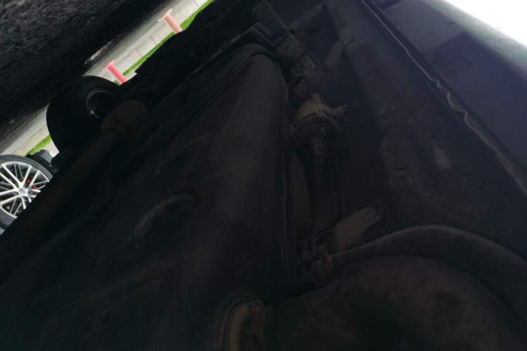 Used Geely Auto Emgrand X7 Sport 2016 2.0L Manual Smart Connect Version Chassis Rear Left