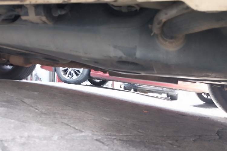 Used Geely Auto Emgrand X7 Sport 2016 1.8TD Automatic ZhiZun Version Chassis Rear Left
